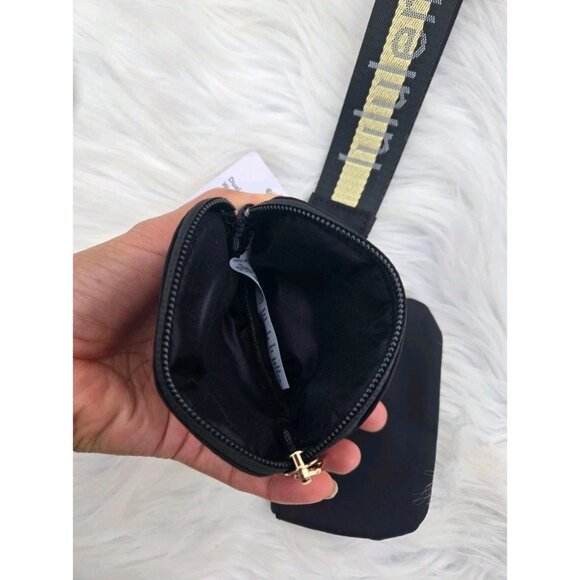 Lululemon Dual Pouch Wristlet Wallet Accessory Keychain Bag Black PRICE IS FIRM - Picture 5 of 5